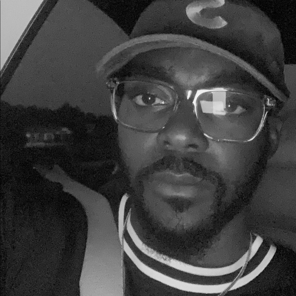 Meet your Posher, Arnold - Picture 1 of 1